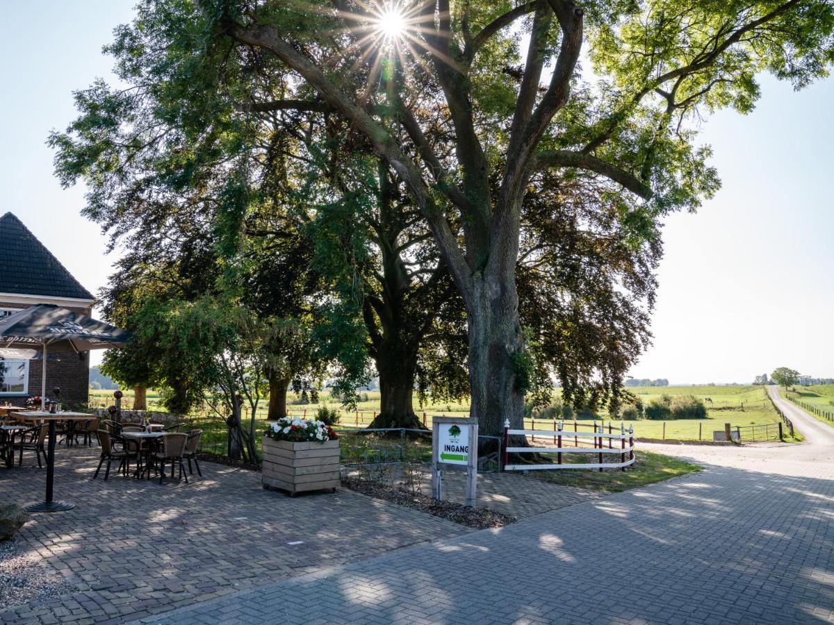 Bed and Breakfast De Raayhof Doornenburg Esterno foto